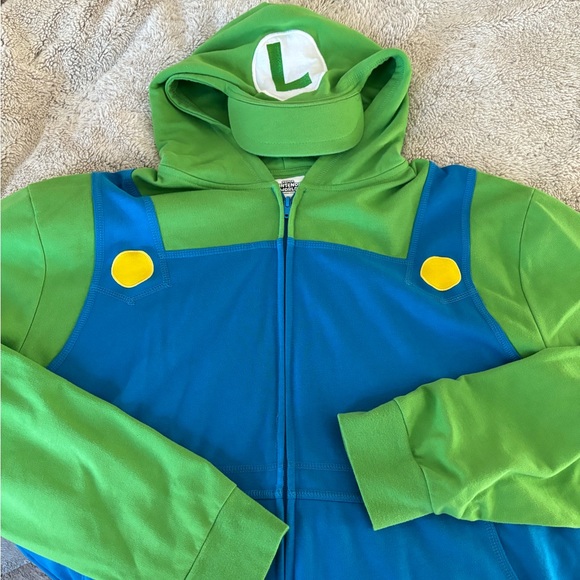Luigi sweatshirt men’s xl - Picture 1 of 3
